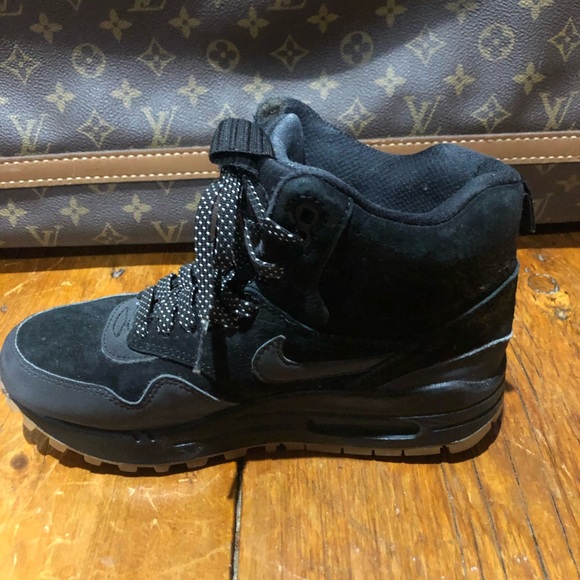 Nike Air Max 1 Mid Sneakerboot 685267-003 - Picture 5 of 8